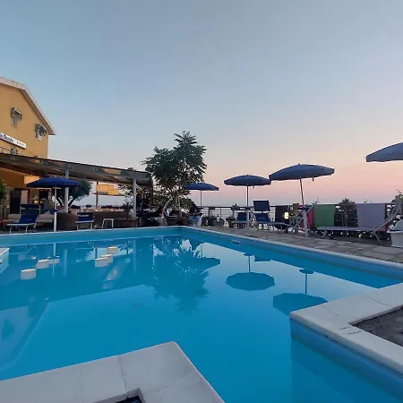 Hotel Piccolo 3*